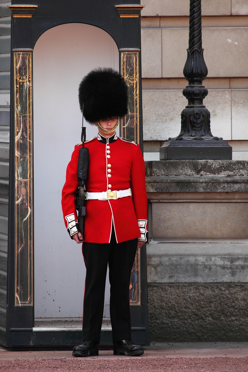 armed, buckingham, palace, duty, england, english, guard, jacket, london, man, military, national, officer, people, red, royal, soldier, traditional, uniform, weapon, duty, duty, duty, duty, duty, london, london, london